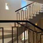 فيلا مستقلة فاخرة للبيع في ميفيدا